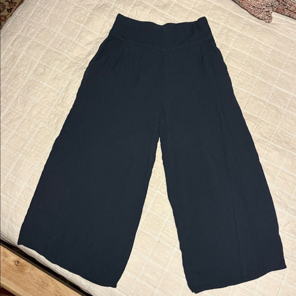 Industry Republic 100% Rayon Wide Leg Culottes